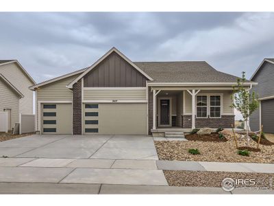 New construction Single-Family house 2627 Grizzly Pl, Johnstown, CO 80534 - photo 0