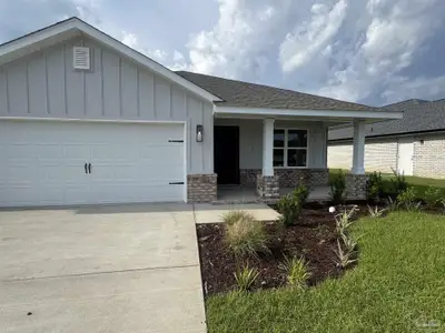 New construction Single-Family house 5286 Hidden Pines Cir, Milton, FL 32583 plan 1727 - image