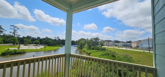 New construction Single-Family house 3801 Peacock Isle Dr, Dickinson, TX 77539 plan Magnolia Bayou - image 13