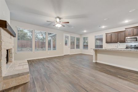 New construction Single-Family house 1323 Hickory Ct, Weatherford, TX 76086 Navasota- photo 11 11