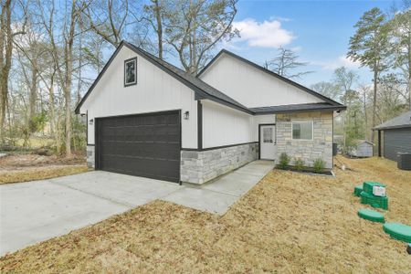 New construction Single-Family house 15113 Austin, Willis, TX 77378 - image