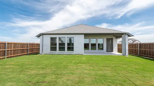New construction Single-Family house 2636 Brooklyn St, Forney, TX 75126 plan 2049W - image 3