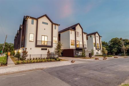 New construction Townhouse house 3308 Birmingham Ave, Unit A1, Dallas, TX 75210 - image