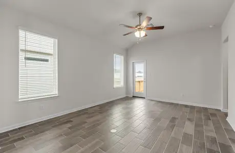 New construction Single-Family house 171 Gathering Dr, San Antonio, TX 78245 null- photo 18 18