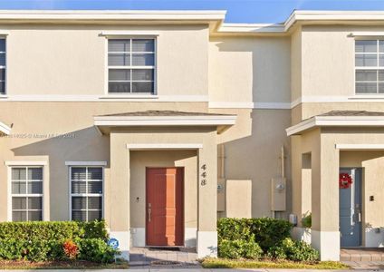 New construction Townhouse house 448 Ne 4Th St, Unit 448, Florida City, FL 33034 - photo 0