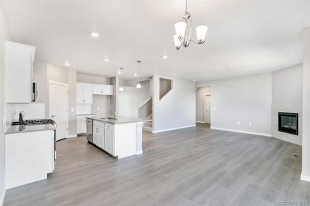 New construction Single-Family house 27534 E Byers Ave, Aurora, CO 80018 HENLEY- photo 6 6