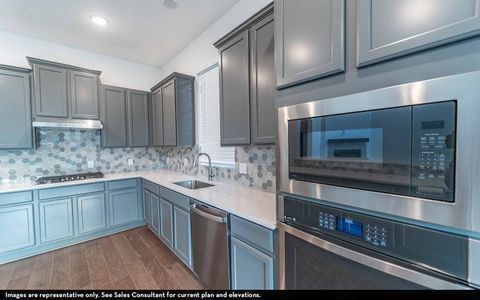 New construction Single-Family house 21202 Harbor Green Ln, Cypress, TX 77433 plan Laguna II - image 7