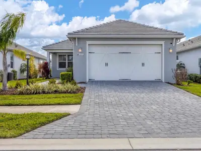 New construction Single-Family house 1027 Waterline Ct, Sarasota, FL 34240 - image