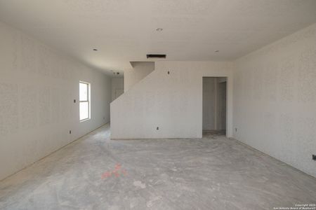 New construction Single-Family house 1564 Golden Wheat, New Braunfels, TX 78130 Larkspur- photo 5 5