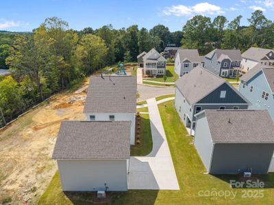 Arbor Village by Dream Finders Homes in Matthews - image 12