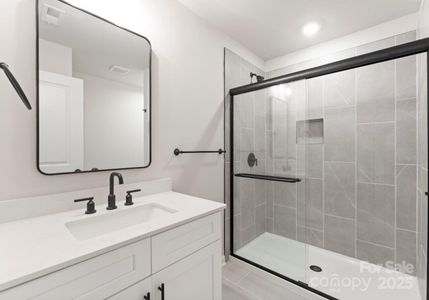 New construction Townhouse house 6033 King Charles Ct, Unit 15, Charlotte, NC 28213 - image