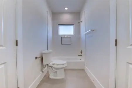 New construction Single-Family house 5142 Rosslyn Rd, Houston, TX 77018 - image 4