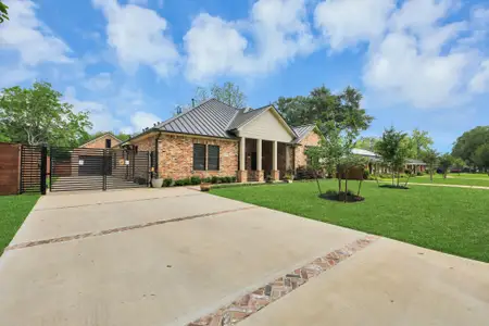 New construction Single-Family house 511 Kyle St, Sugar Land, TX 77478 - image