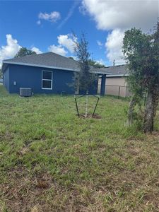 New construction Single-Family house 827 E Clifford Ave, Eustis, FL 32726 - image