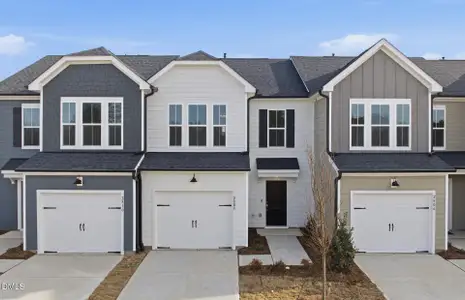 New construction Townhouse house 3808 Rodeo Ct, Willow Spring, NC 27592 - image