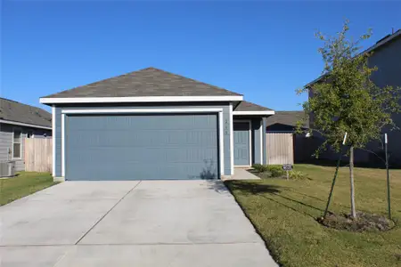 New construction Single-Family house 205 Marty Allen Lp, Jarrell, TX 76537 - image