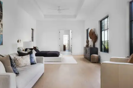 New construction Single-Family house 4405 Hennig Dr, Austin, TX 78738 - image 5