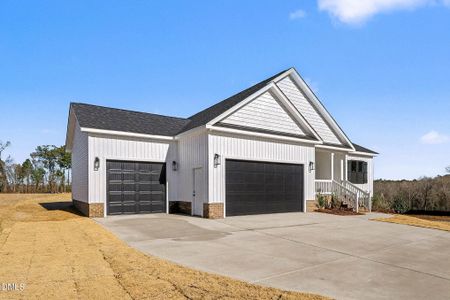 New construction Single-Family house 181 Royal Ave, Selma, NC 27576 - image