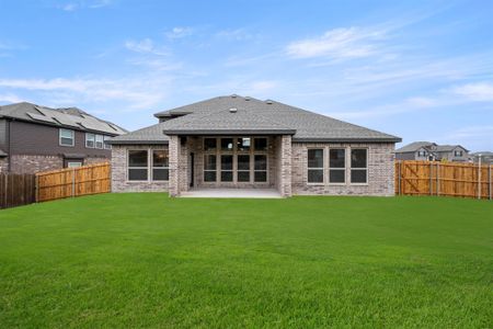 New construction Single-Family house 1747 Ranch View Dr, Cedar Hill, TX 75104 Regency 2F (w/Game)- photo 7 7