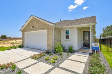 New construction Single-Family house 1121 Yaupon Holly Drive, Georgetown, TX 78628 Plan 1- photo 3 3