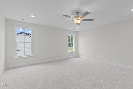 New construction Single-Family house 50 Weathered Oak Way, Youngsville, NC 27596 - photo 15 15