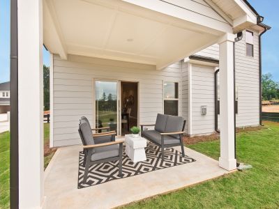 Covered patio means you can enjoy the outdoors, rain or shine.