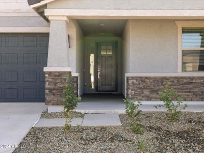 New construction Single-Family house 16073 W Honeysuckle Dr, Surprise, AZ 85387 null- photo 4 4