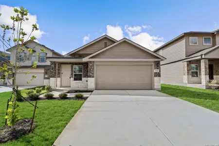 New construction Single-Family house 11614 Lavendale Hunt, San Antonio, TX 78245 plan The Diana - image