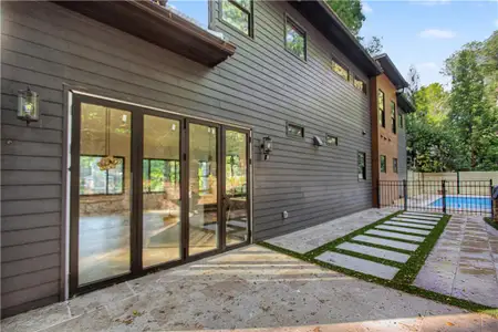 New construction Single-Family house 4250 Carmain Dr Ne, Atlanta, GA 30342 - image