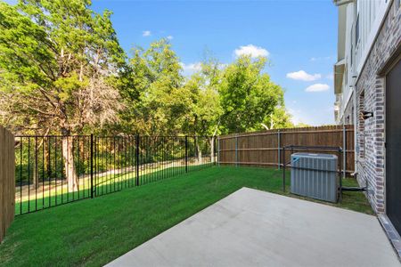 New construction Townhouse house 6317 Mason Ct, Dallas, TX 75227 null- photo 14 14