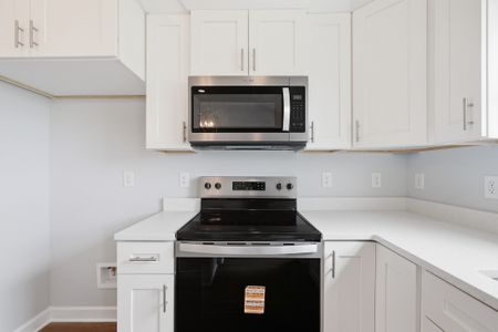New construction Single-Family house 6139 Mildred'S Wy, Crestview, FL 32539 plan Adeline - image 7