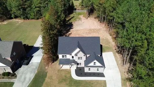 New construction Single-Family house 1205 Kristen Ln, Loganville, GA 30052 - image