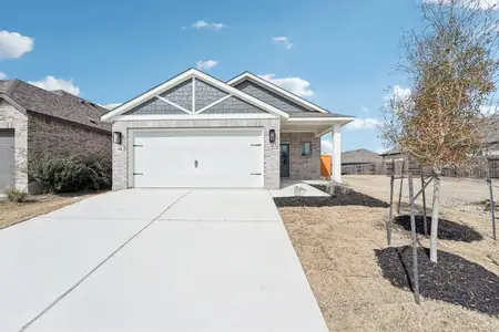 New construction Single-Family house 238 Bay Breeze Dr, Kyle, TX 78640 plan Austin - image