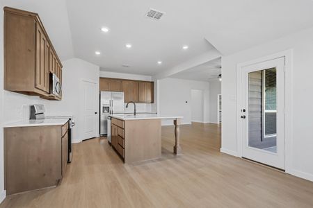 New construction Single-Family house 107 R.J, Smith St, Boyd, TX 76023 plan Iverson I - image 11