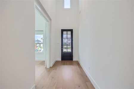 Entryway featuring light hardwood / wood-style flooring