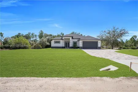 New construction Single-Family house 7799 15Th Pl, Labelle, FL 33935 - image