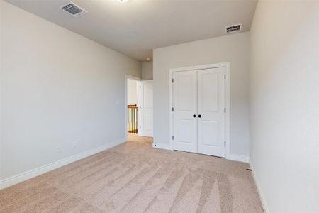 New construction Single-Family house 108 Red Camella Dr, Georgetown, TX 78628 Trinity II - C- photo 32 32