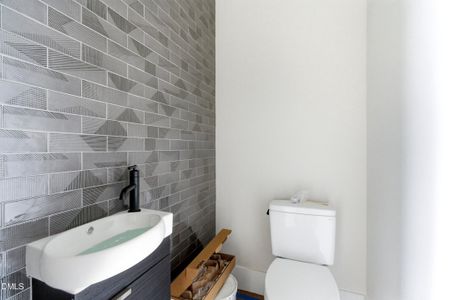 New construction Condo house 720 Noble Town Wy, Unit 105, Raleigh, NC 27603 - image 4