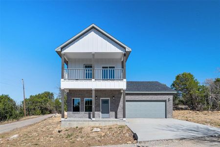 New construction Single-Family house 2100 Cactus Aly, Granbury, TX 76048 null- photo 4 4