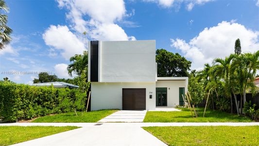 New construction Single-Family house 2141 Sw 25Th St, Miami, FL 33133 - photo 0