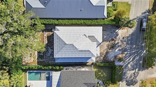 New construction Single-Family house 1070 13Th St N, Naples, FL 34102 - image