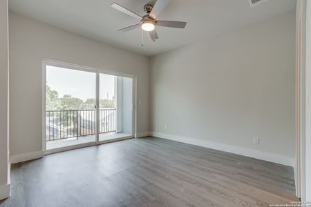 New construction Condo/Apt house 415 Ira Avenue, Unit 2101, San Antonio, TX 78209 - photo 18 18