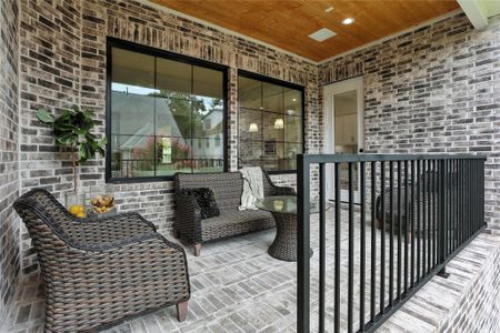 New construction Single-Family house 4951 Glenmeadow Dr, Houston, TX 77096 - image 4