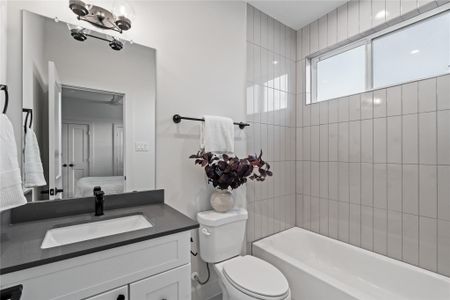 New construction Single-Family house 527 Moving Meadows Dr, Houston, TX 77018 - image 17