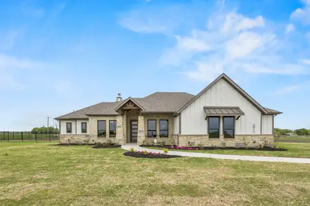 New construction Single-Family house 2911 Stella Rose Ct, Waxahachie, TX 75165 plan Cypress - image