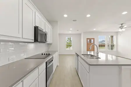 New construction Townhouse house 4509 Avion Dr, Sanger, TX 76266 plan Graham - image 7