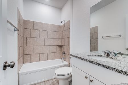 New construction Single-Family house 15031 S Nettleton Ml, San Antonio, TX 78254 null- photo 13 13