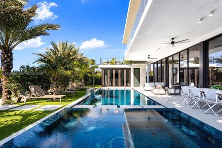 New construction Single-Family house 13000 N Bayshore Dr, North Miami, FL 33181 - image