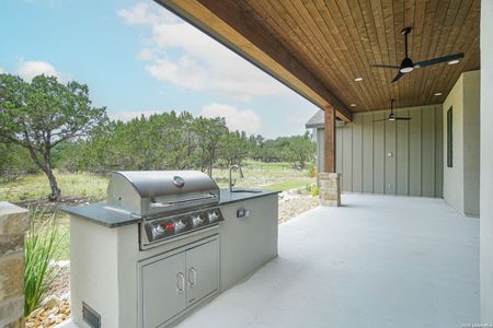 New construction Single-Family house 144 Wine Cup, Spring Branch, TX 78070 - image 3