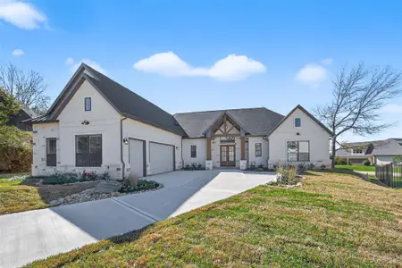 New construction Single-Family house 64 Carmel Ct, Montgomery, TX 77356 - image